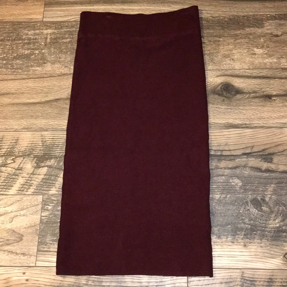 Express Pencil Skirt.
